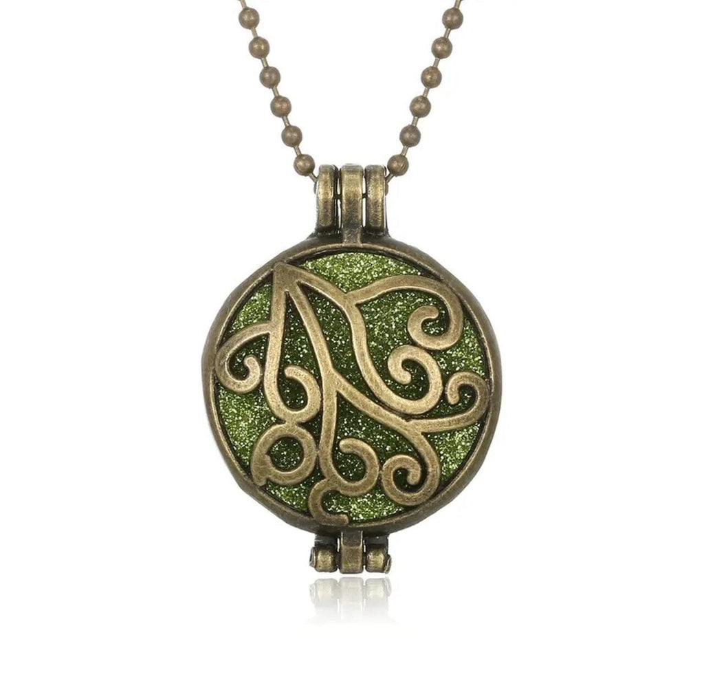 Antique Style Aromatherapy Locket Necklace (Wind) at Your Oil Tools
